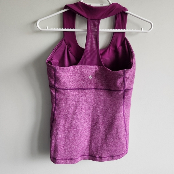 Lululemon Scoop Neck Athletic Tank Top Sleeveless Workout Gym Yoga Top Size 8 - Picture 4 of 8